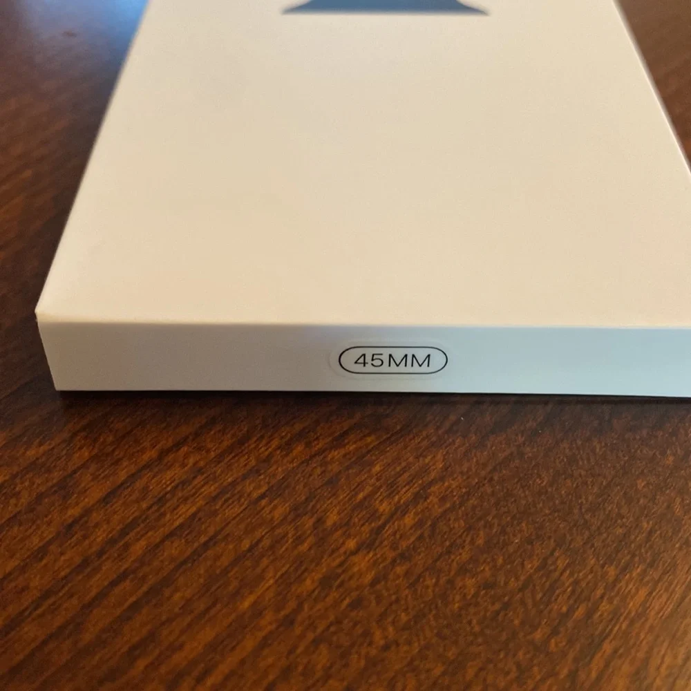 New in box Apple Watch Sport BAND 🍎 🍎
